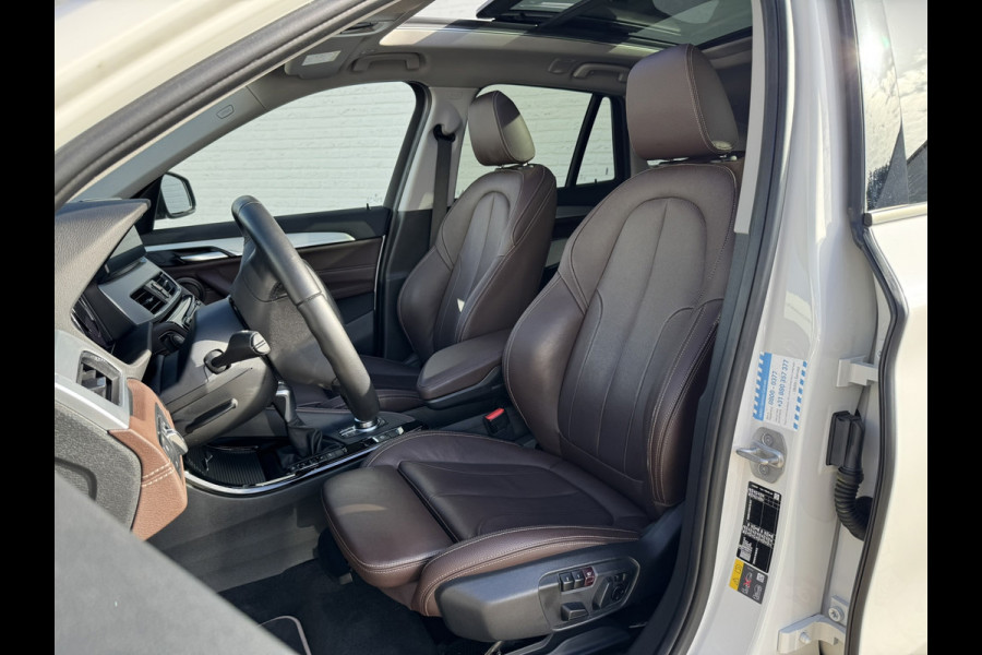 BMW X1 XDrive25e eDrive Edition Trekhaak Leder Panorama dak Led Adaptieve cruise