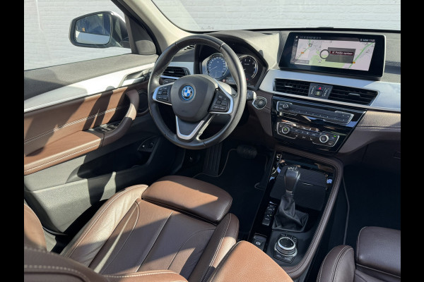 BMW X1 XDrive25e eDrive Edition Trekhaak Leder Panorama dak Led Adaptieve cruise