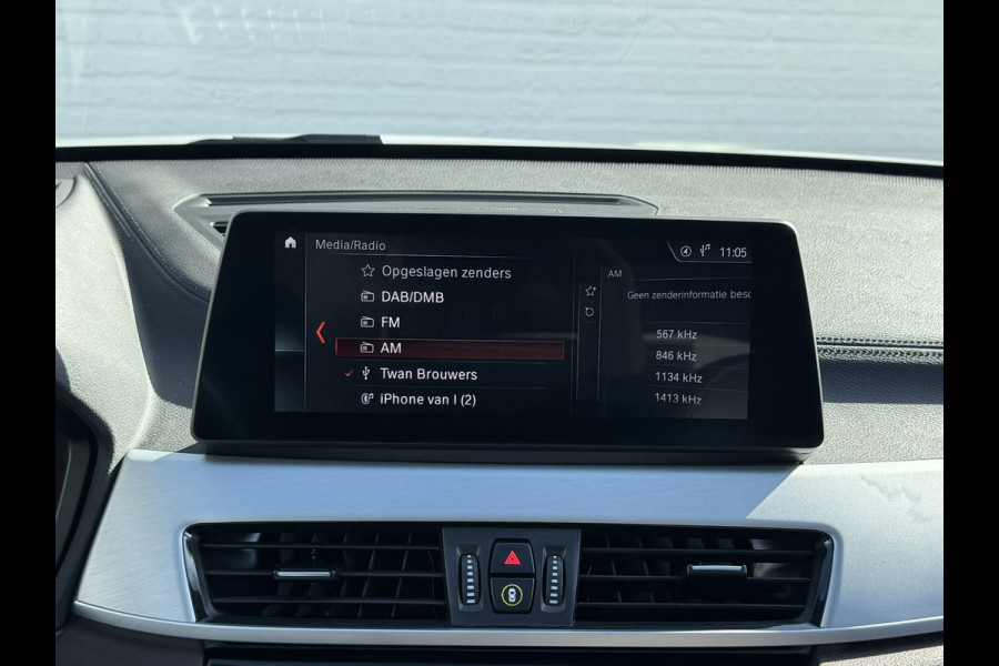 BMW X1 XDrive25e eDrive Edition Trekhaak Leder Panorama dak Led Adaptieve cruise