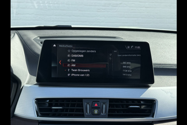 BMW X1 XDrive25e eDrive Edition Trekhaak Leder Panorama dak Led Adaptieve cruise