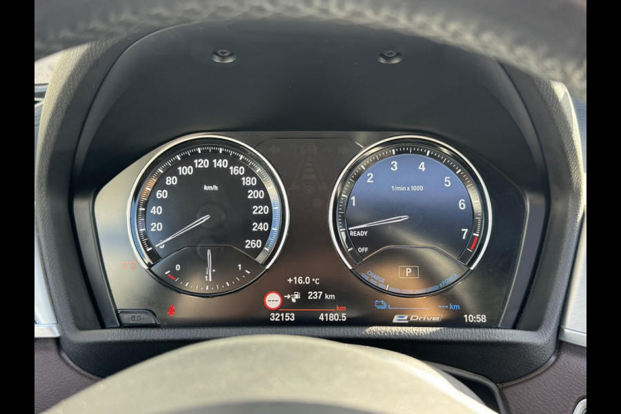 BMW X1 XDrive25e eDrive Edition Trekhaak Leder Panorama dak Led Adaptieve cruise