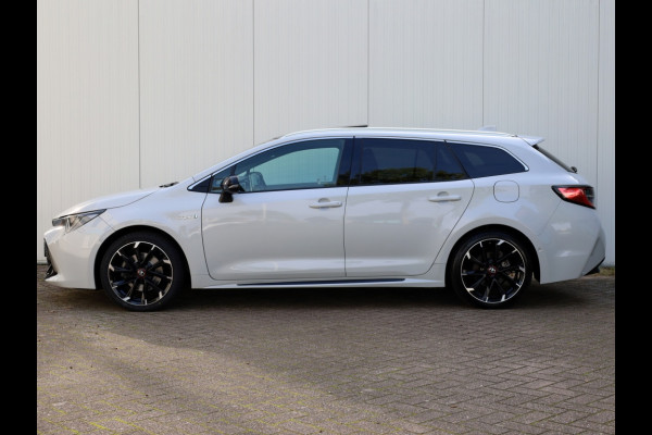 Toyota Corolla Touring Sports 2.0 Hybrid GR-Sport Plus | Panoramadak | JBL Audio | Head-Up