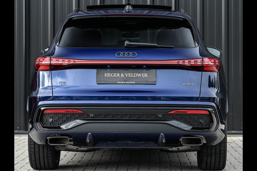 Audi Q5 E-Hybrid quattro 270KW S edition Competition | Panoramadak | 5 Jr Garantie | Luchtvering | B&O | 360 Camera | Adaptive Cruise | Memory Seat | Ambiance Interieur | Stoelverwarming V+A | Stuurverwarming | Trekhaak |