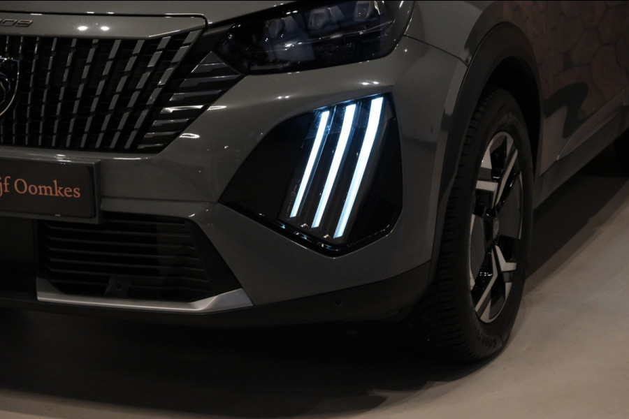 Peugeot 2008 1.2 PureTech 130 GT |UNIEK 1e Eig. 12.899km| Nardo Grey/Navigatie/Camera NIEUWSTAAT ALL-Season banden