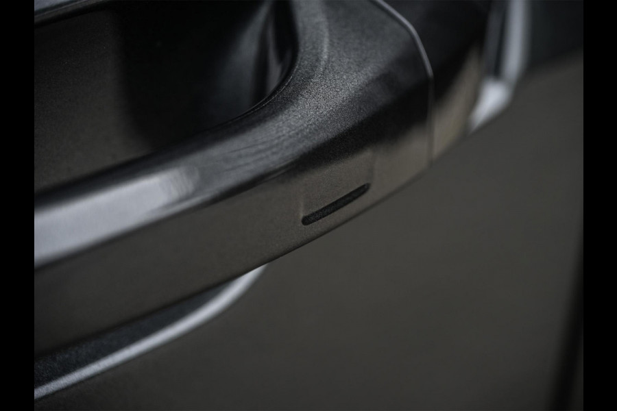 Audi Q5 E-Hybrid quattro 270KW S edition Competition | Panoramadak | 5 Jr Garantie | Luchtvering | B&O | 360 Camera | Adaptive Cruise | Memory Seat | Ambiance Interieur | Stoelverwarming V+A | Stuurverwarming | Trekhaak |