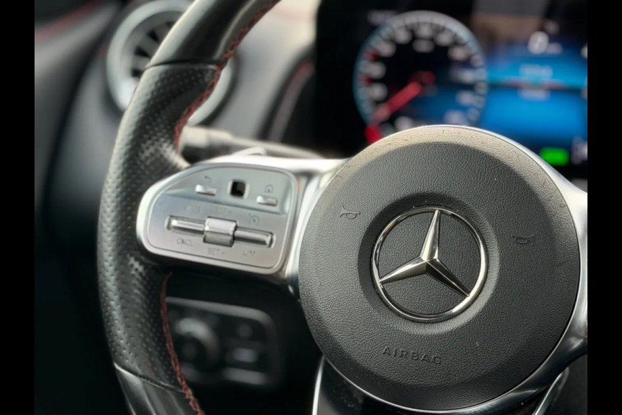 Mercedes-Benz EQB 250 AMG Line 7p. 67 kWh 93% SoH(NL-auto, 1e Eig, Dealer OndH, Panorama, SfeerV, Carplay, Camera, StoelV, Etc)