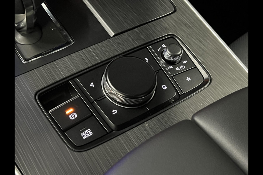 Mazda CX-80 2.5 e-SkyActiv PHEV Homura Plus 7 persoons | Open dak | Adapt. Cruise | Stoelventilatie | Stuur-/Stoelverwarming | 360 camera | Head-up | Carplay | Bose sound | Memory