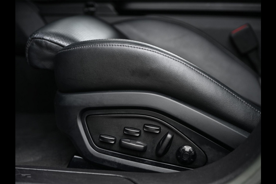 Porsche Taycan Sport Turismo 79 kWh | NL-Auto | 18-Wegs Memory Seats | Luchtvering | Adaptive Cruise | BOSE | Camera | Stoelverwarming | Ambiance Verlichting |