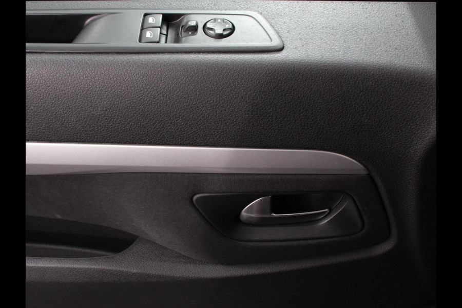 Toyota Proace Shuttle 2.0 145pk L3H1 Automaat Cool 9persoons PERSONENBUS Climate Control Camera Dab Adaptive Cruise Control Stoelverwarming Lichtmetalen velgen