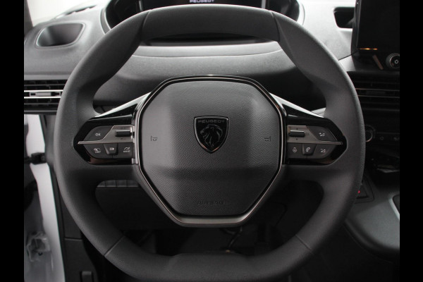 Peugeot Partner 1.5 BlueHDi 130PK L2 Automaat Navigatie Apple Carplay trekhaak Cruise Control Airco