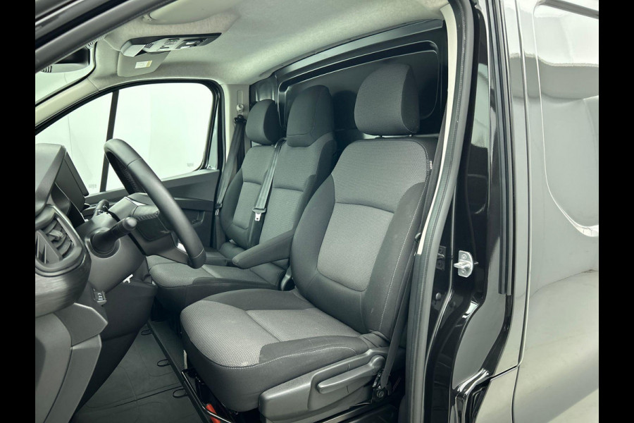 Renault Trafic 2.0 Blue dCi 150 EDC T30 L2H1 Advance Trekhaak Navigatie Apple CarPlay Android Auto Camere Parkeerhulp Cruise Control Dodehoekdetectie Climate Control Lichtmetalen velgen