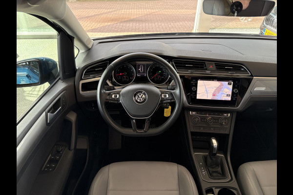 Volkswagen Touran 1.5 TSi DSG Comfortline 7-pers. SCHUIFDAK/LEDER/CAMERA/NAVI/ADAPT.CRUISE/WINTERPACK