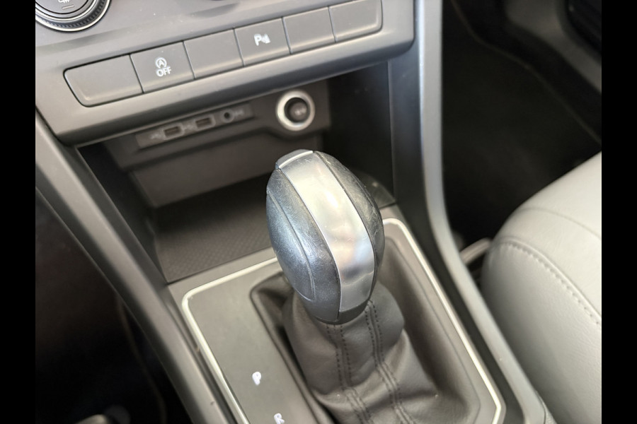 Volkswagen Touran 1.5 TSi DSG Comfortline 7-pers. SCHUIFDAK/LEDER/CAMERA/NAVI/ADAPT.CRUISE/WINTERPACK