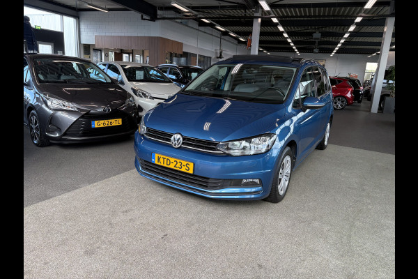 Volkswagen Touran 1.5 TSi DSG Comfortline 7-pers. SCHUIFDAK/LEDER/CAMERA/NAVI/ADAPT.CRUISE/WINTERPACK
