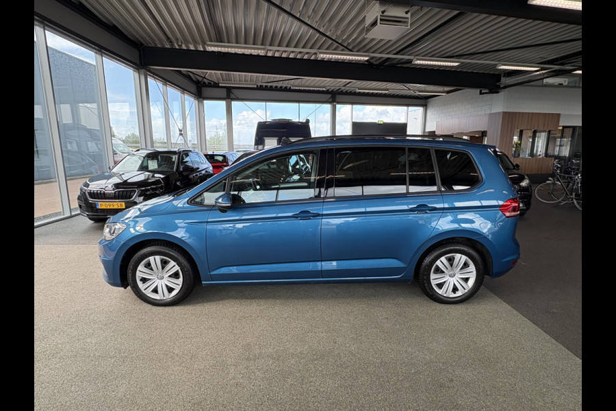 Volkswagen Touran 1.5 TSi DSG Comfortline 7-pers. SCHUIFDAK/LEDER/CAMERA/NAVI/ADAPT.CRUISE/WINTERPACK