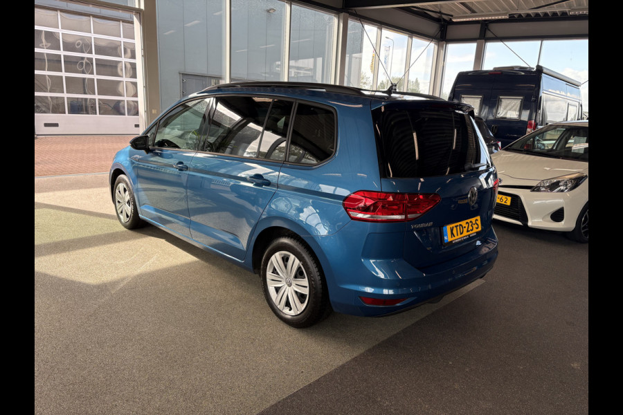 Volkswagen Touran 1.5 TSi DSG Comfortline 7-pers. SCHUIFDAK/LEDER/CAMERA/NAVI/ADAPT.CRUISE/WINTERPACK