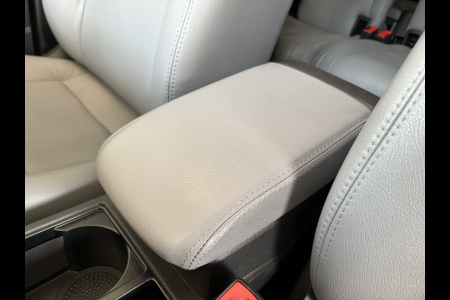 Volkswagen Touran 1.5 TSi DSG Comfortline 7-pers. SCHUIFDAK/LEDER/CAMERA/NAVI/ADAPT.CRUISE/WINTERPACK