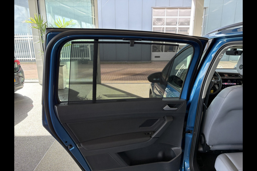 Volkswagen Touran 1.5 TSi DSG Comfortline 7-pers. SCHUIFDAK/LEDER/CAMERA/NAVI/ADAPT.CRUISE/WINTERPACK