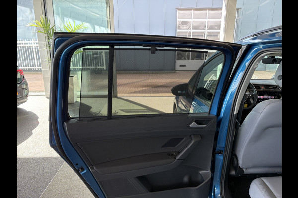 Volkswagen Touran 1.5 TSi DSG Comfortline 7-pers. SCHUIFDAK/LEDER/CAMERA/NAVI/ADAPT.CRUISE/WINTERPACK
