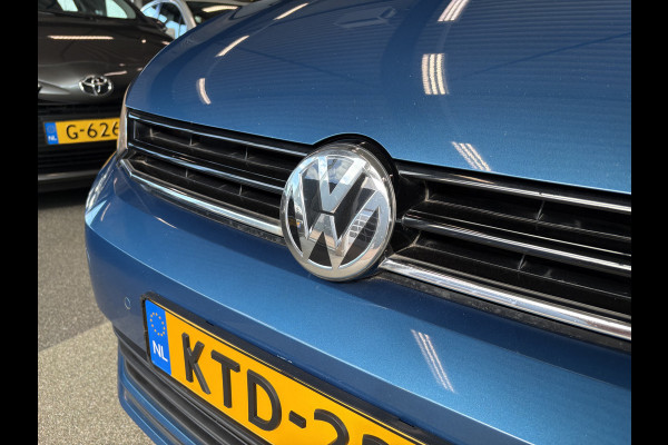 Volkswagen Touran 1.5 TSi DSG Comfortline 7-pers. SCHUIFDAK/LEDER/CAMERA/NAVI/ADAPT.CRUISE/WINTERPACK