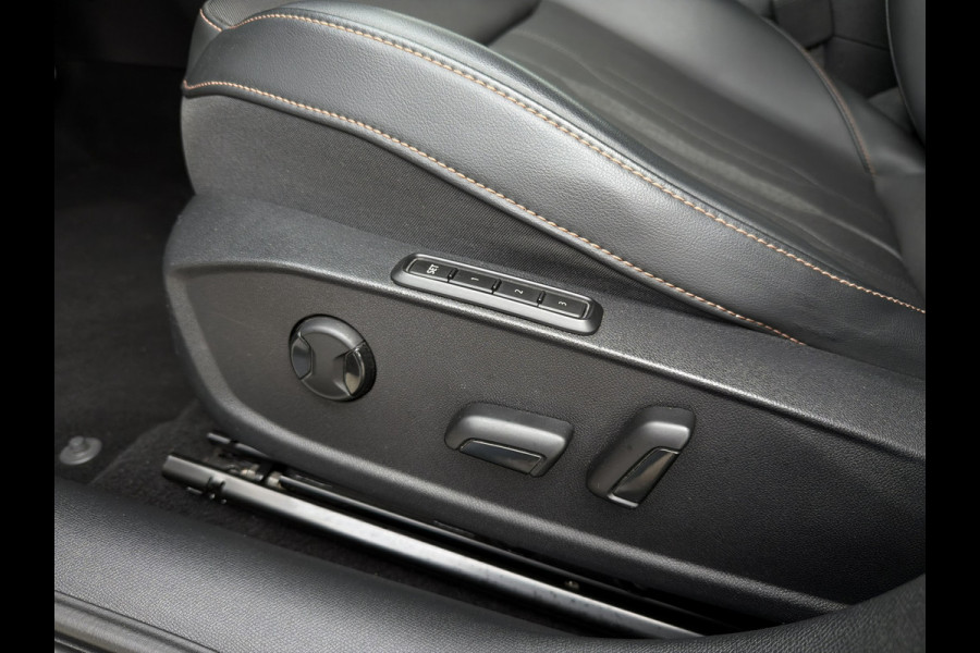 CUPRA Leon Sportstourer 1.4 e-Hybrid VZ 245PK | Sfeerverlichting | Camera | Carplay | LED |