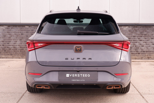 CUPRA Leon Sportstourer 1.4 e-Hybrid VZ 245PK | Sfeerverlichting | Camera | Carplay | LED |