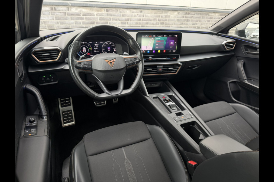 CUPRA Leon Sportstourer 1.4 e-Hybrid VZ 245PK | Sfeerverlichting | Camera | Carplay | LED |