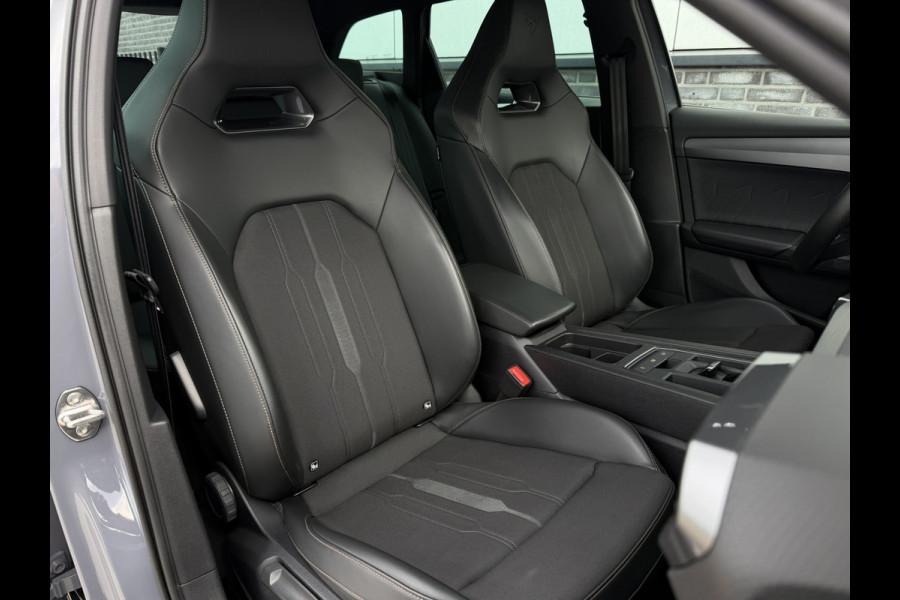 CUPRA Leon Sportstourer 1.4 e-Hybrid VZ 245PK | Sfeerverlichting | Camera | Carplay | LED |
