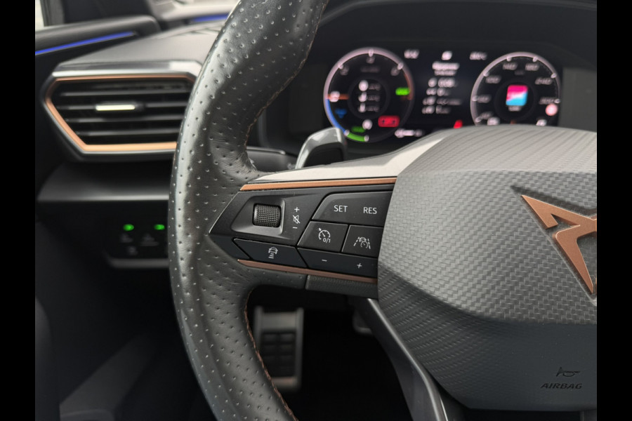 CUPRA Leon Sportstourer 1.4 e-Hybrid VZ 245PK | Sfeerverlichting | Camera | Carplay | LED |