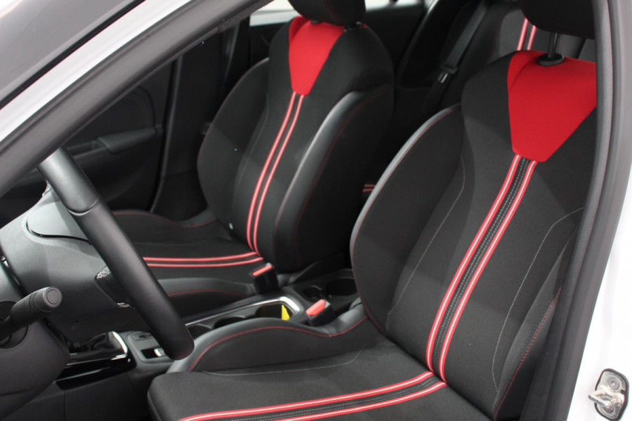 Opel Corsa 1.2 Turbo 100pk GS Line Opel Corsa 1.2 GS Line  Navigatie  Apple Carplay/Android Auto  Climate Control  Cruise Control  Lichtmetalen velgen  Sportstoelen
