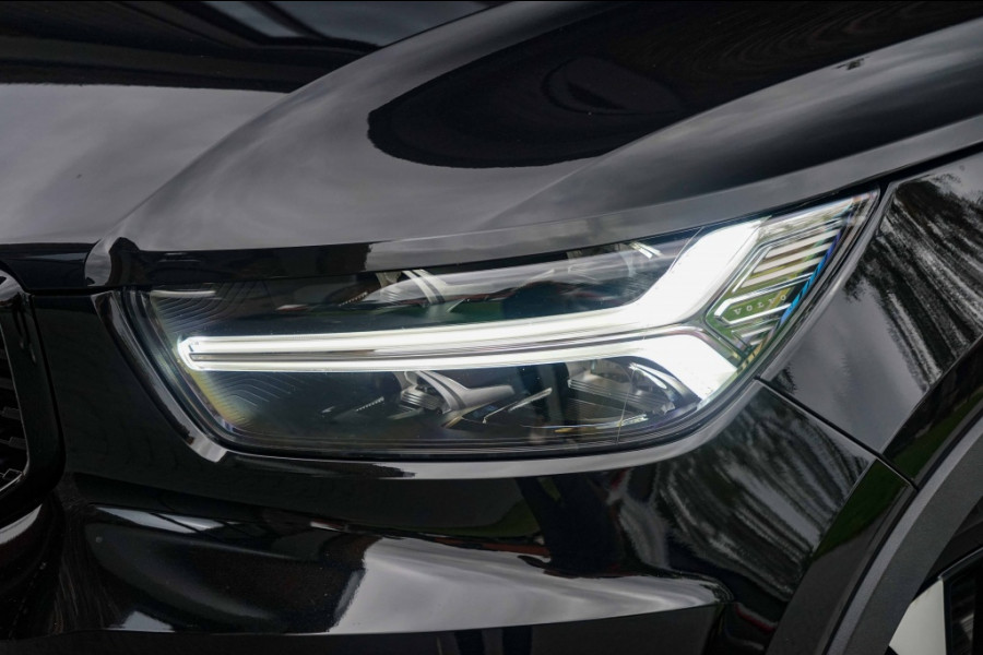 Volvo XC40 R-Design T5 Recharge 1.5 T5 PHEV 262PK Memory/ACC/Trkhk/RCam/Black-line