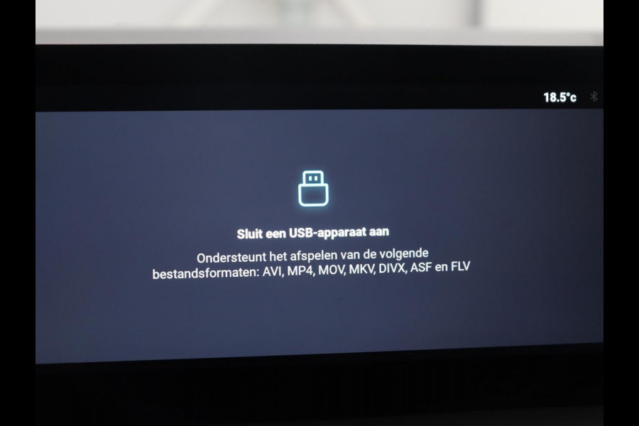 MG 3 1.5 Hybrid+ Luxury | Automaat | Stoelverwarming | LED | Stuurwielverwarming | Navigatie | 360 Camera | Keyless Start |