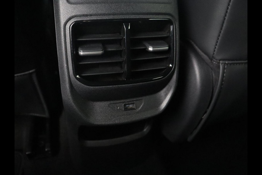 MG 3 1.5 Hybrid+ Luxury | Automaat | Stoelverwarming | LED | Stuurwielverwarming | Navigatie | 360 Camera | Keyless Start |