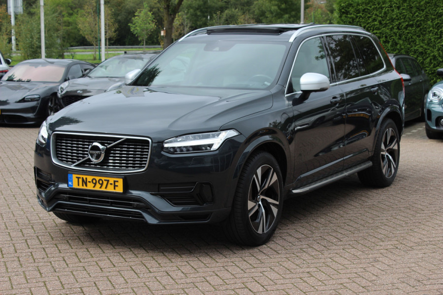 Volvo XC90 2.0 T8 Twin Engine AWD R-Design / Trekhaak / Panoramadak / 360Camera / Head-up / Luchtvering / Bowers & Wilkens / Ventilatie+Verwarming / 4zone airco / Dodehoek / DAB / ACC