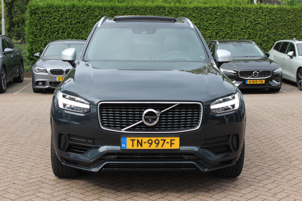 Volvo XC90 2.0 T8 Twin Engine AWD R-Design / Trekhaak / Panoramadak / 360Camera / Head-up / Luchtvering / Bowers & Wilkens / Ventilatie+Verwarming / 4zone airco / Dodehoek / DAB / ACC