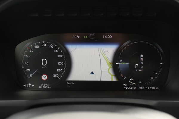 Volvo XC90 2.0 T8 Twin Engine AWD R-Design / Trekhaak / Panoramadak / 360Camera / Head-up / Luchtvering / Bowers & Wilkens / Ventilatie+Verwarming / 4zone airco / Dodehoek / DAB / ACC