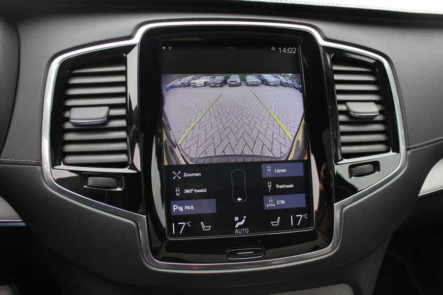 Volvo XC90 2.0 T8 Twin Engine AWD R-Design / Trekhaak / Panoramadak / 360Camera / Head-up / Luchtvering / Bowers & Wilkens / Ventilatie+Verwarming / 4zone airco / Dodehoek / DAB / ACC
