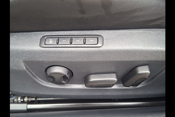 Škoda Superb Combi 1.5 TSI ACT Sportline Pano Trekhaak Canton Memory Alcantara Adap.Cruise VOL!