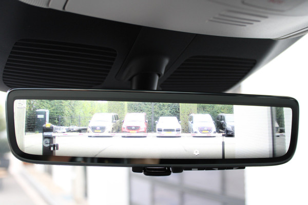 Mercedes-Benz V-Klasse 300d / XXL / 4-matic / DC / 2x Elec Schuifdeur / 360 Camera / Vol Opties / NIEUWSTAAT