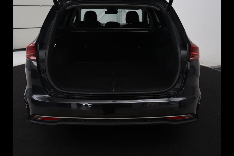 Kia Ceed Sportswagon 1.0 T-GDi ExecutiveLine | Pano.Dak | Camera | Stoelverwarming | Apple Carplay | JBL Sound | Dodehoek Ass.