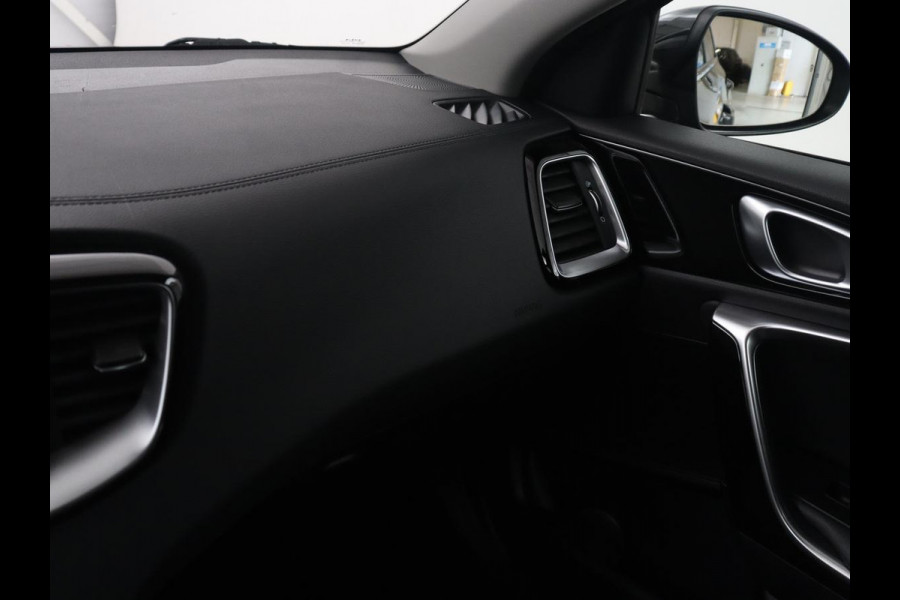 Kia Ceed Sportswagon 1.0 T-GDi ExecutiveLine | Pano.Dak | Camera | Stoelverwarming | Apple Carplay | JBL Sound | Dodehoek Ass.