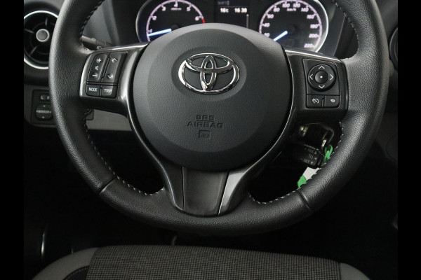 Toyota Yaris 1.5 VVT-i Dynamic | Camera | Cruisecontrol | Navigatie |
