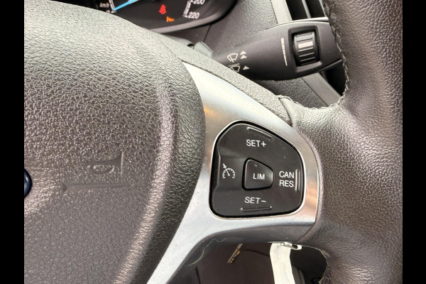 Ford Transit Courier 1.5 TDCI Limited Duratorq S&S | SCI |100pk | Navigatie | Camera | Cruise control | Lichtmetalen velgen | Stoelverwarming | Reservewiel