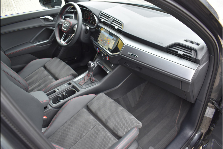 Audi Q3 45 TFSI e S-Line 245 Pk SOH 94% Rood Stiksel Leder Matrix Navi Keyless Sonos Camera ACC 20 Inch