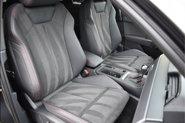 Audi Q3 45 TFSI e S-Line 245 Pk SOH 94% Rood Stiksel Leder Matrix Navi Keyless Sonos Camera ACC 20 Inch