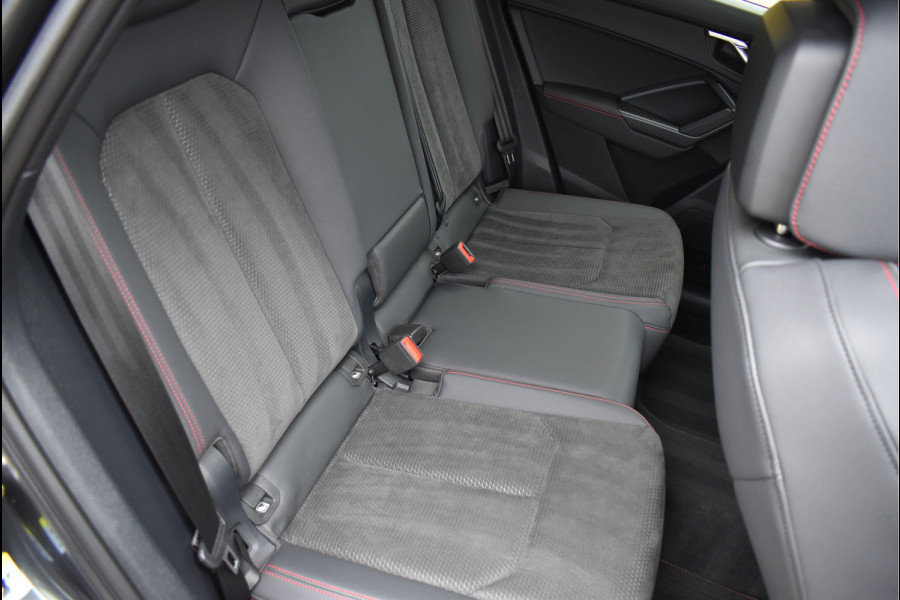 Audi Q3 45 TFSI e S-Line 245 Pk SOH 94% Rood Stiksel Leder Matrix Navi Keyless Sonos Camera ACC 20 Inch