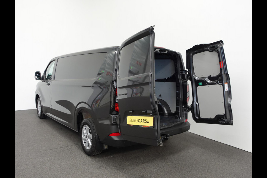 Ford Transit Custom 300 2.0 TDCI L2H1 Trend Nieuw Model Trekhaak Navigatie Apple CarPlay Android Auto Camera Parkeerhulp Adaptive Cruise Control Full Led Climate Control Lichtmetalen velgen