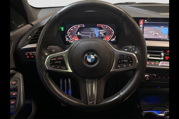 BMW 1-serie 118i Executive M-Sport |Pano|Harman-Kardon|HUD|Camera|M-Stoelen|NAP