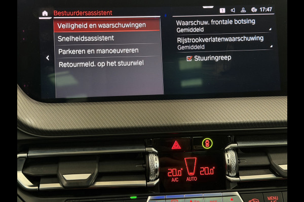 BMW 1-serie 118i Executive M-Sport |Pano|Harman-Kardon|HUD|Camera|M-Stoelen|NAP