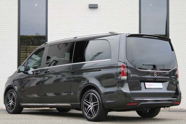 Mercedes-Benz V-Klasse 300d / XXL / AMG / DC / 4-Matic / Luchtvering / Elec Stoel / Burmester / NIEUWSTAAT